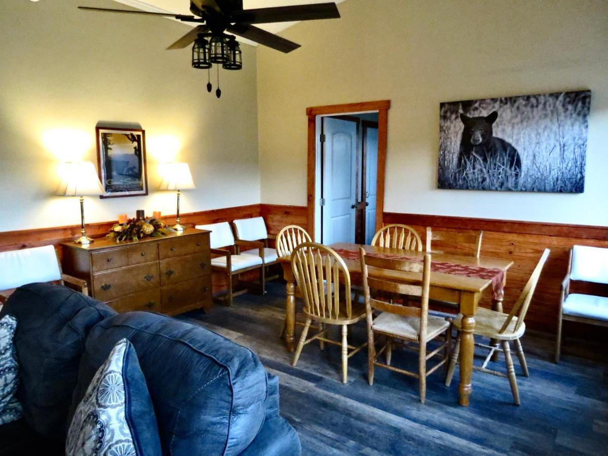 Million Dollar Views! 4 Bedroom, Sleeps 9, Close To National Park And 5 Mi To Gatlinburg! ภายนอก รูปภาพ